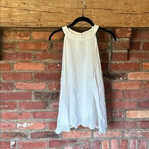 Aqua eyelet swing top with scalloped hem